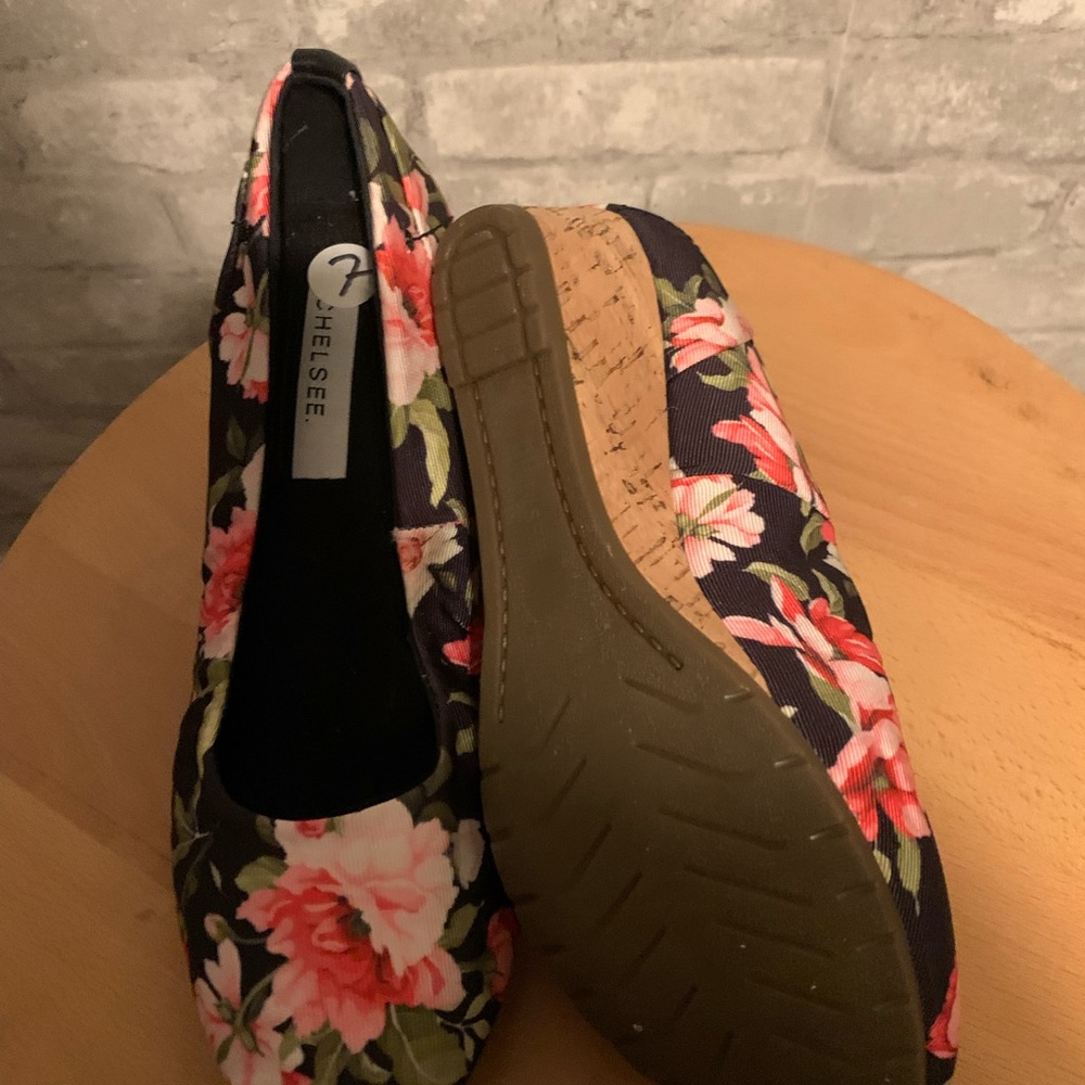 Chelsea floral wedge heels - Picture 3 of 7